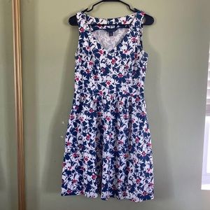 Tommy Hilfiger dress with pockets!